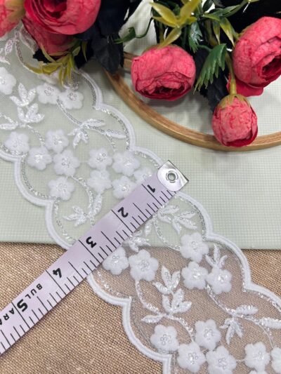 Net Lace with Sequins 3.5'' - Image 2