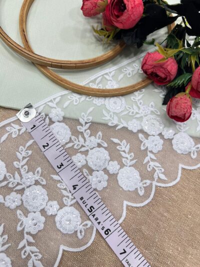 Net Lace with Sequins 6'' - Image 2